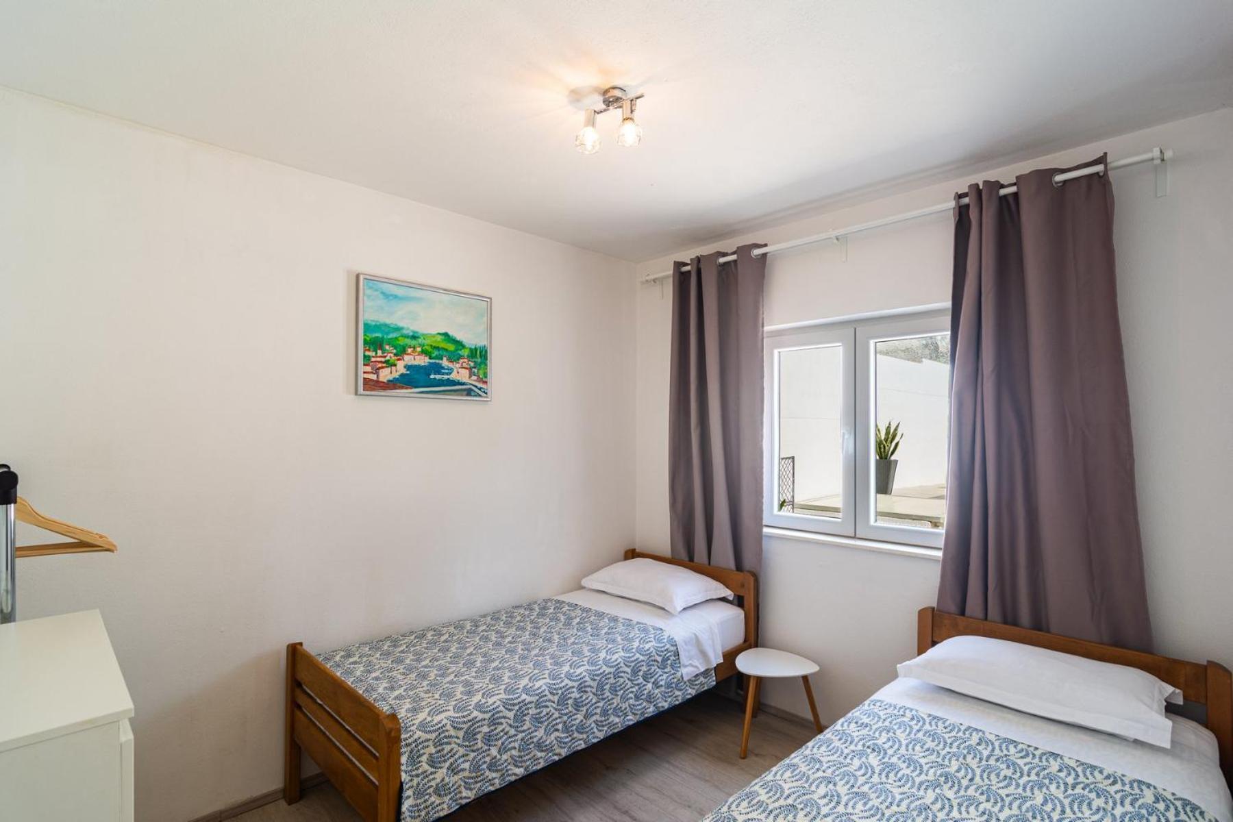 מילנה Sea-Views Brazza Apartments With Private Pool מראה חיצוני תמונה